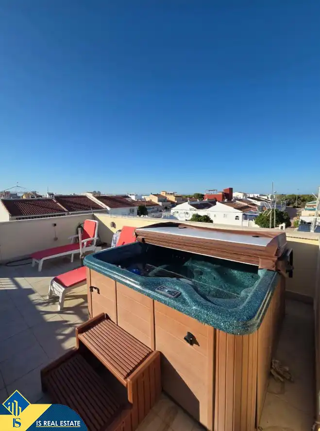 Casa con jardín en venta en Zona Carrefour - Urbanizaciones, imagen 27