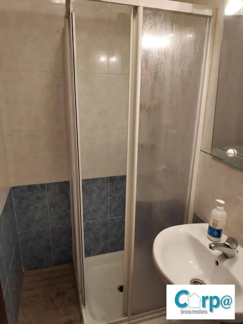 Casa adosada en venta en Andosilla