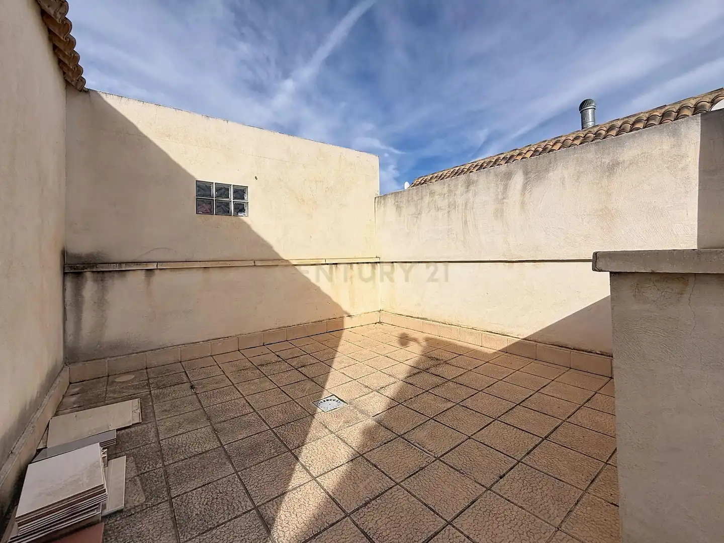 Terrassa de Casa adosada en venda en Granja de Rocamora amb Aire condicionat i Piscina comunitària