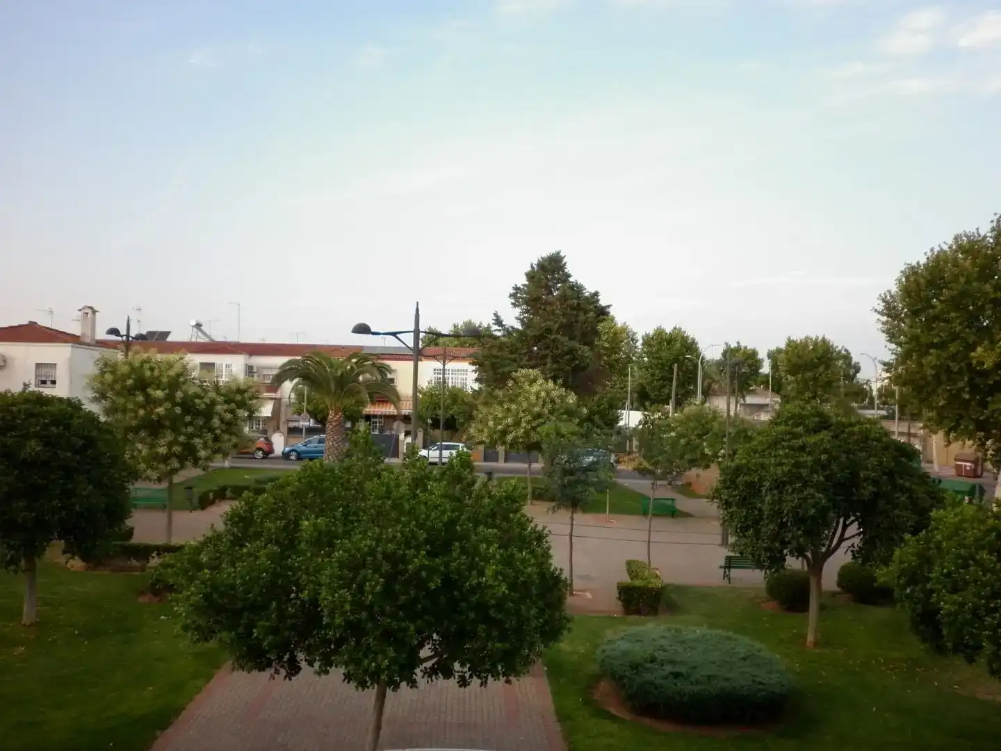 Vista exterior de Apartament de lloguer en Dos Hermanas amb Aire condicionat, Moblat i Balcó