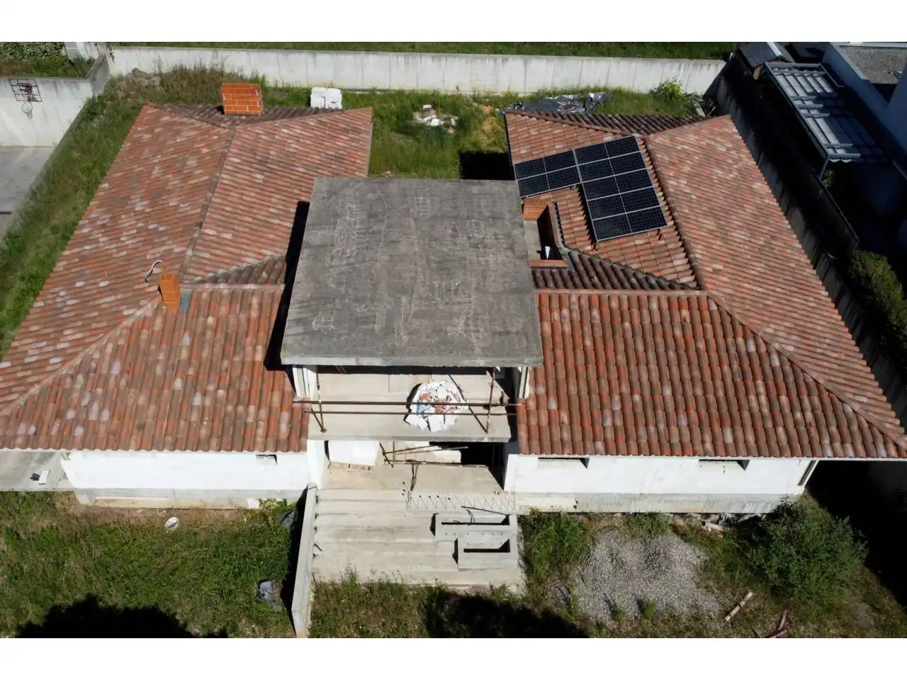 Vista exterior de Casa o xalet en venda en Sant Jaume de Llierca amb Aire condicionat, Calefacció i Jardí privat