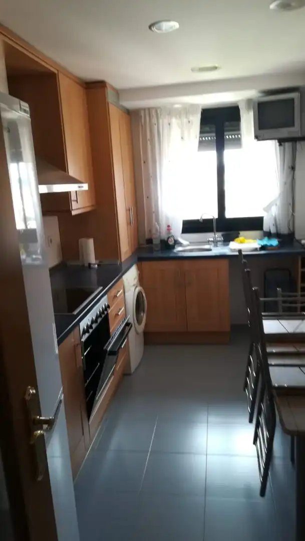 Kitchen of Flat for rent in Cuenca  with Air Conditioner, Heating and Parquet flooring