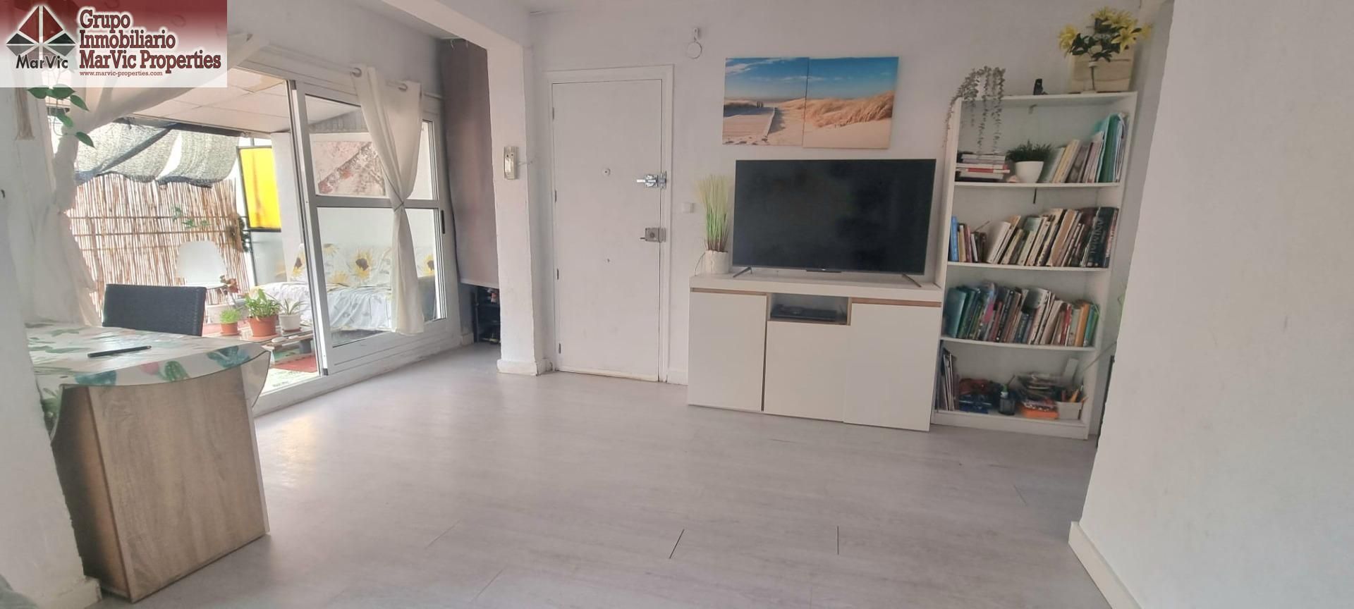 Sala d'estar de Àtic en venda en Benidorm amb Terrassa