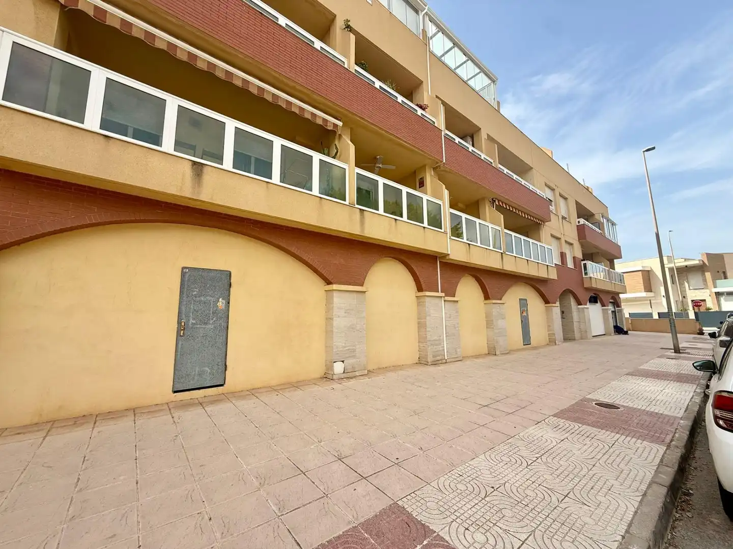 Business premises to rent in Calle COSTA VERDE (AS)