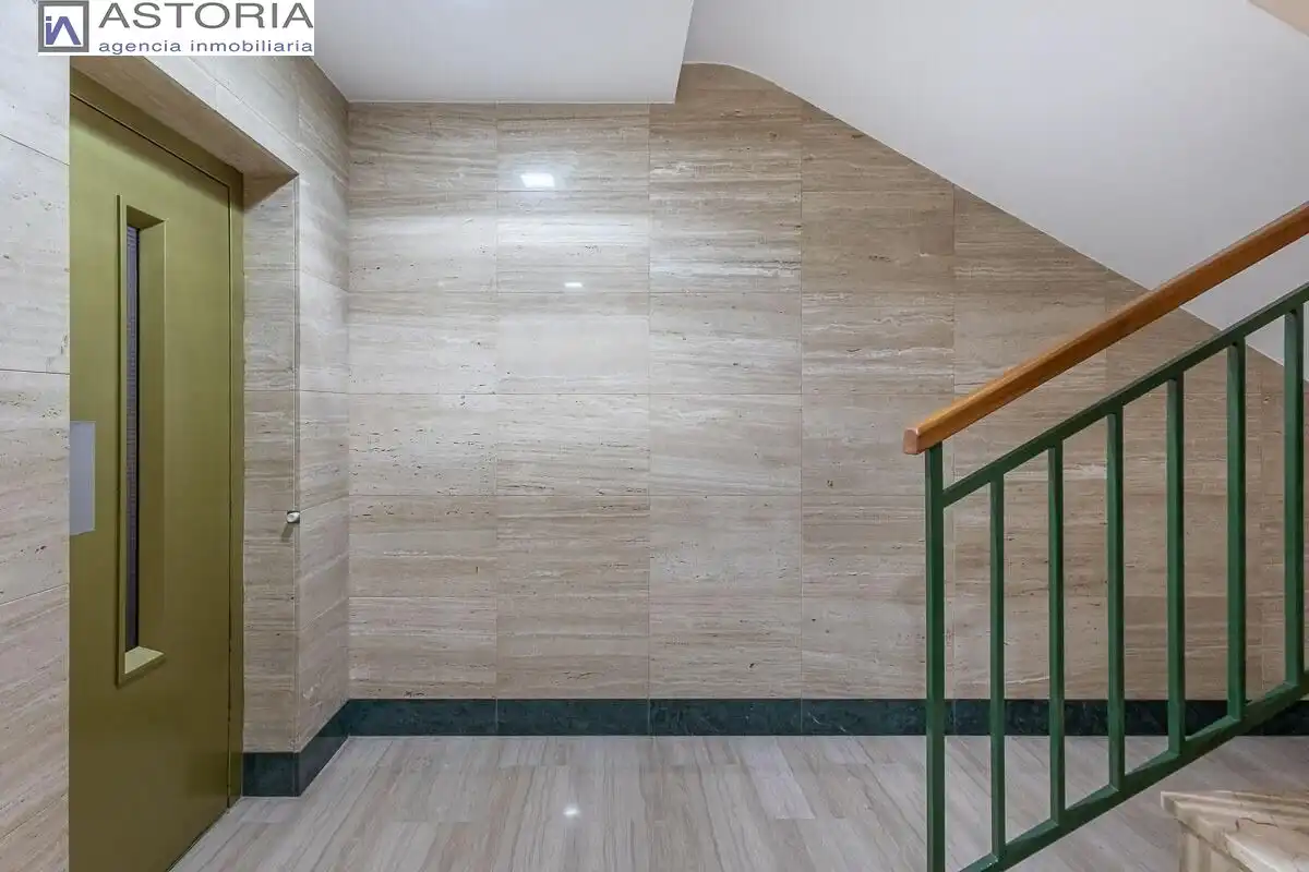 Flat with lift for sale in Calle ARQUITECTO JIMENEZ LACAL, imagen 29