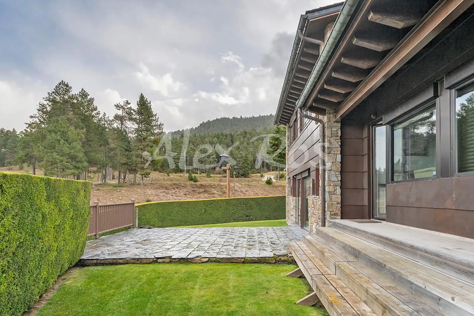 Terrassa de Casa o xalet en venda en Alp amb Calefacció, Terrassa i Traster
