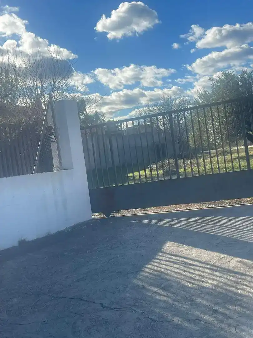 Vista exterior de Casa o xalet en venda en Roquetes amb Piscina