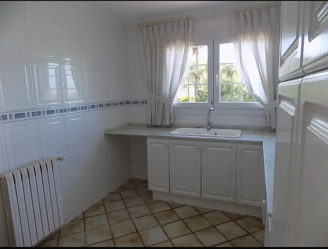 Kitchen of Houses for rent in Picassent  with Heating, Private garden and Parquet flooring