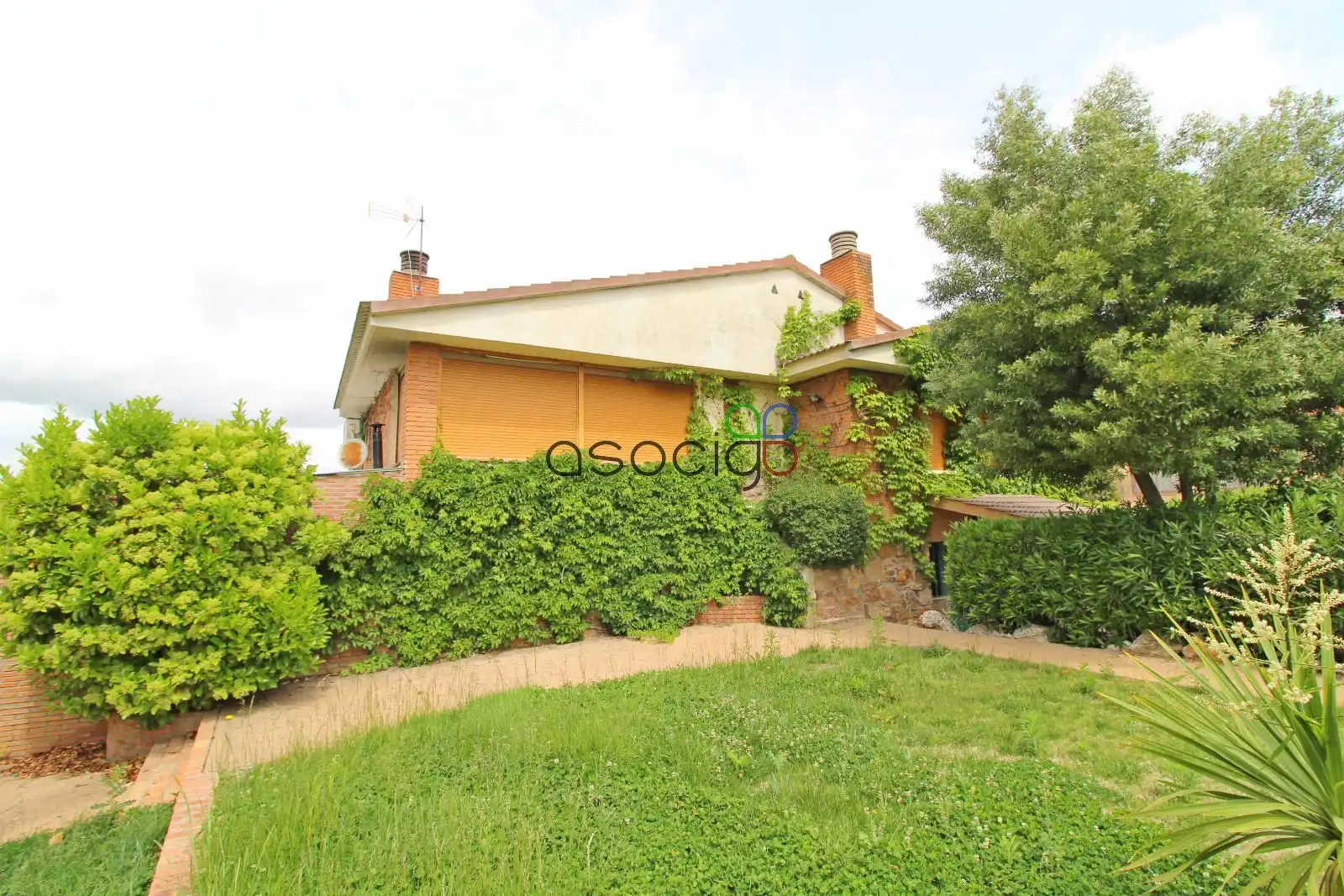 Jardín de Casa o chalet en venta en El Casar con Calefacción