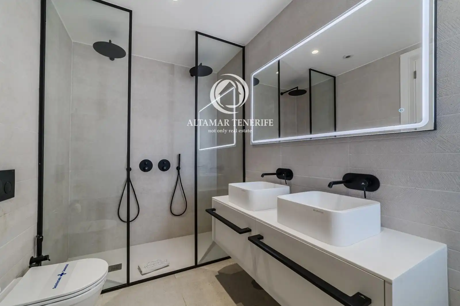 Casa con piscina en venta en Pasaje Valito Sau, imagen 13