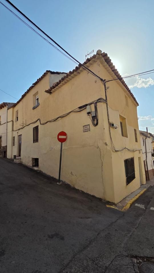 Vista exterior de Casa o xalet en venda en Santa Cruz de la Zarza amb Terrassa
