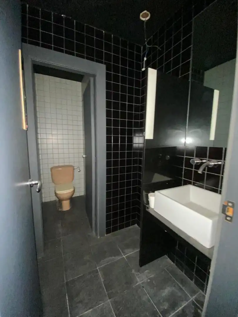 Badezimmer von Geschaftsraum zur Miete in León Capital 