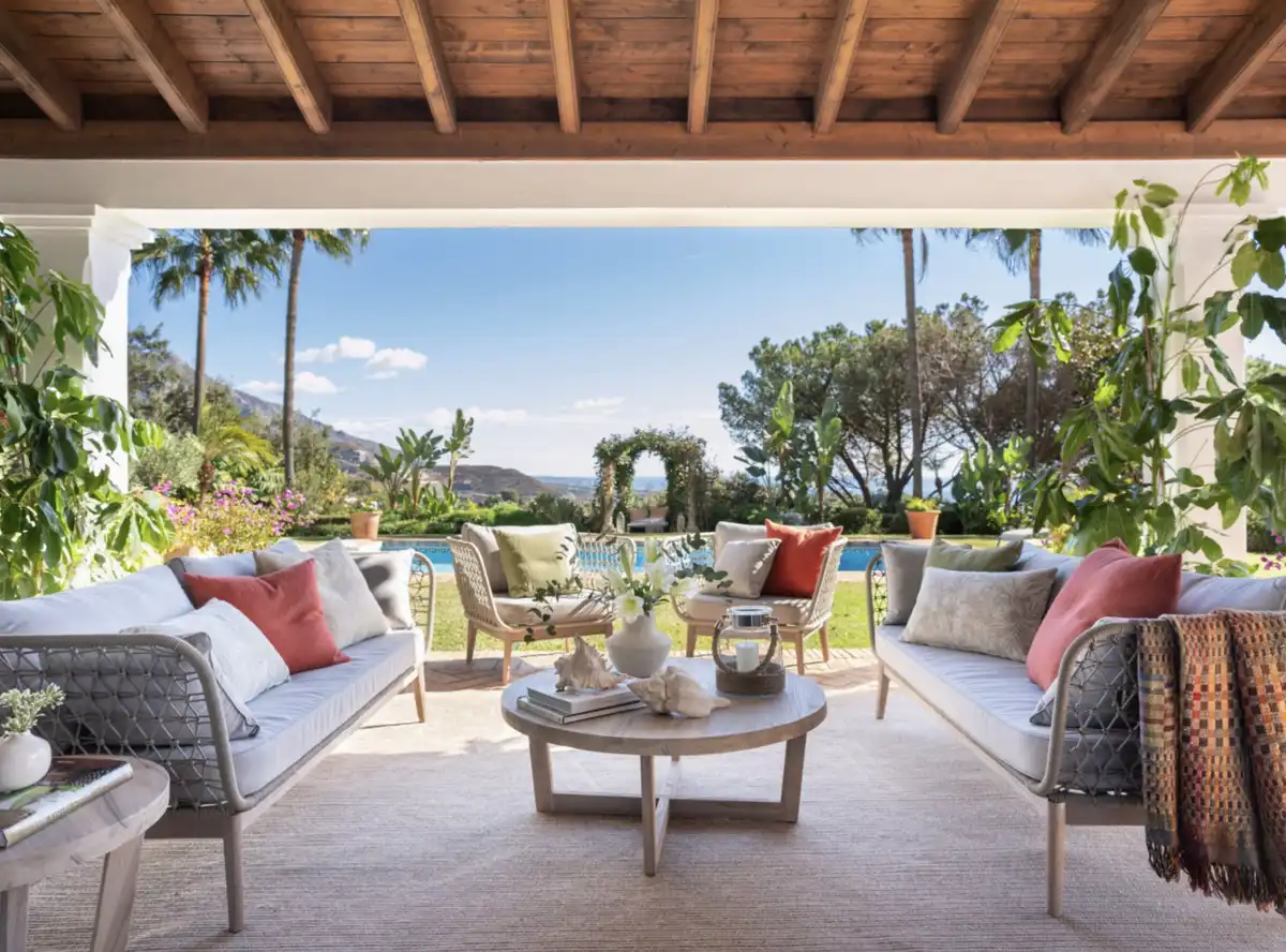 Terrace of Detached homes for sale in Benahavís  with Air Conditioner, Terrace and Jacuzzi