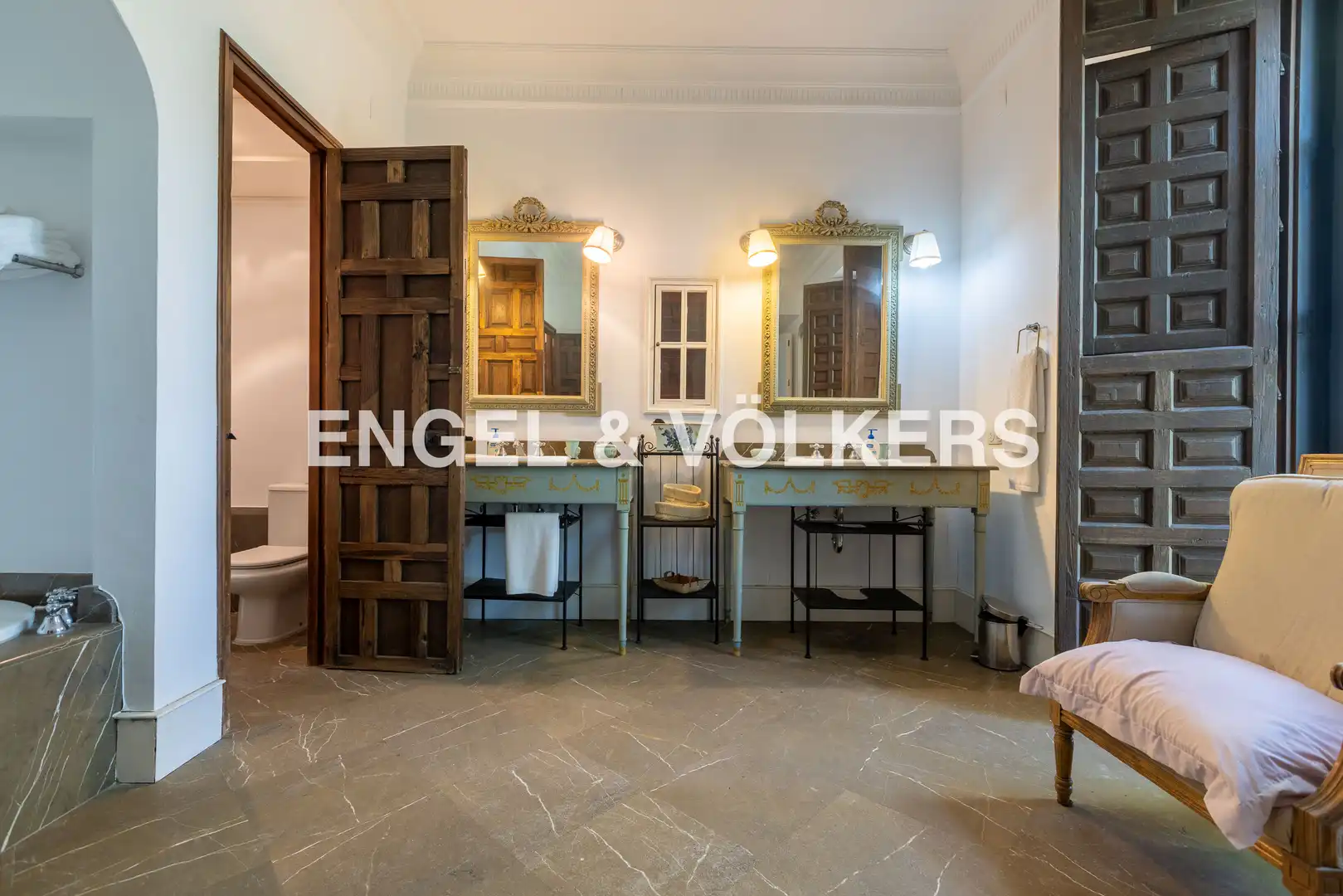 Casa o chalet en venta en Carmona con Calefacción, Jardín privado y Terraza