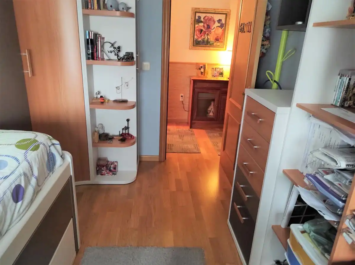 Schlafzimmer von Wohnung zur Miete in Albacete mit Klimaanlage, Heizung und Parkett