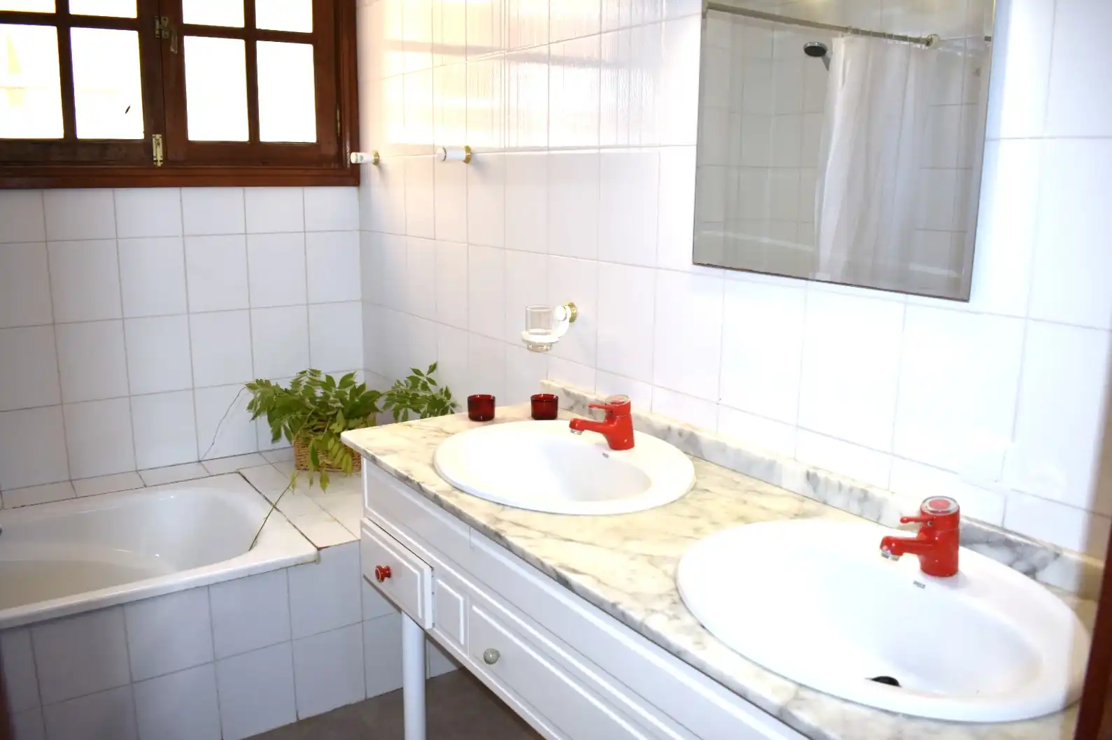 Bany de Casa o xalet en venda en Las Palmas de Gran Canaria amb Jardí privat, Terrassa i Balcó