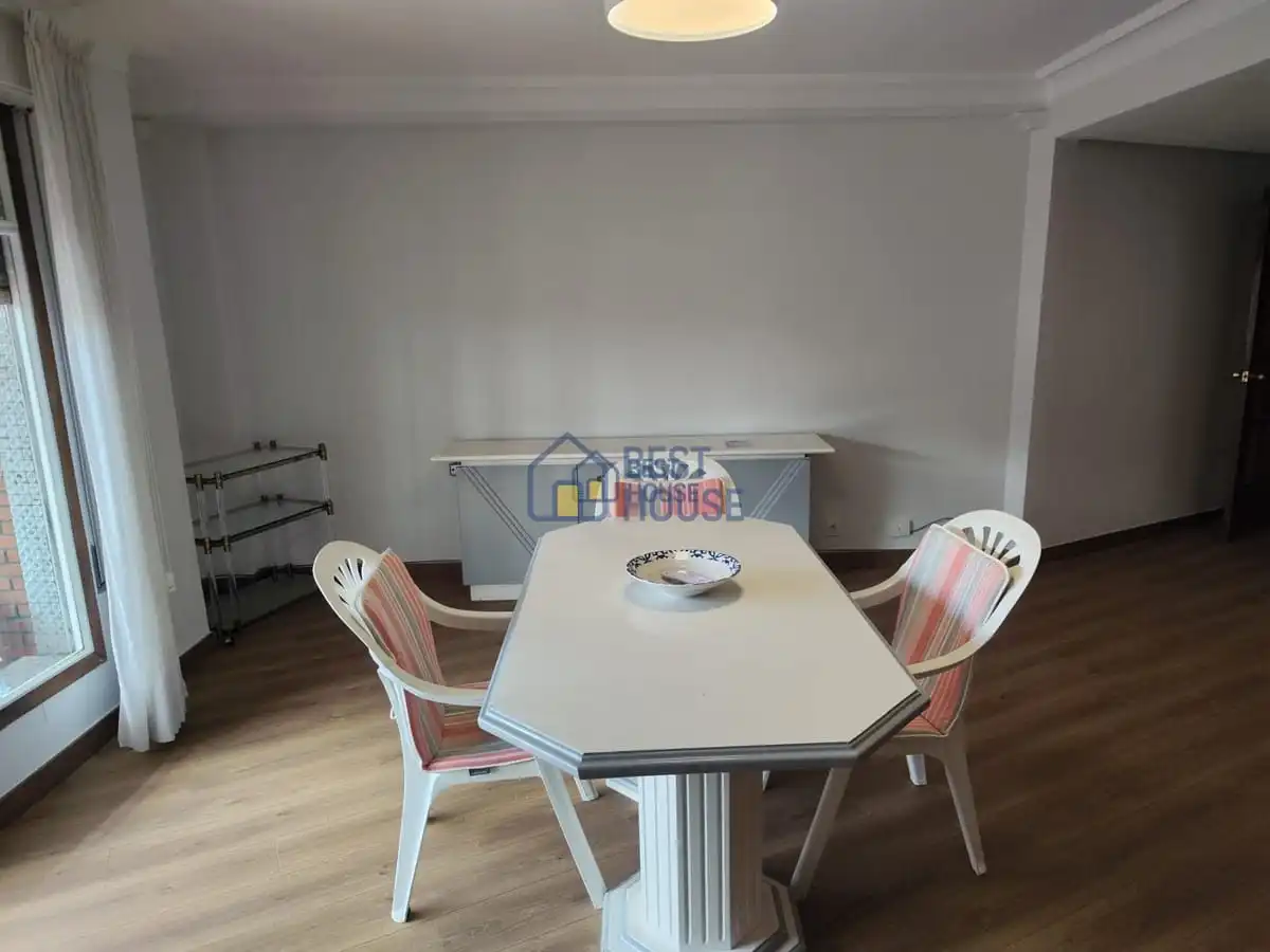 Dining room of Flat for rent in León Capital   with Heating, Parquet flooring and Terrace