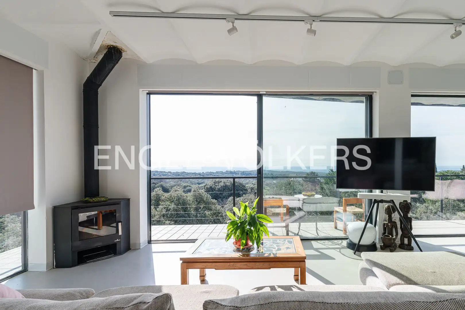 Living room of Houses for sale in Hoyo de Manzanares  with Air Conditioner, Heating and Private garden
