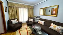Living room of Flat for sale in  Madrid Capital  with Air Conditioner, Heating and Terrace
