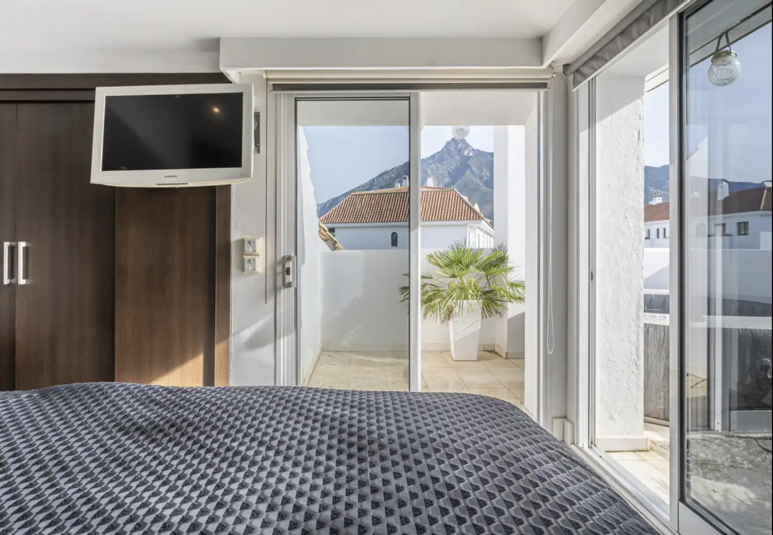 Apartament amb piscina en venda a Milla de Oro, imagen 13