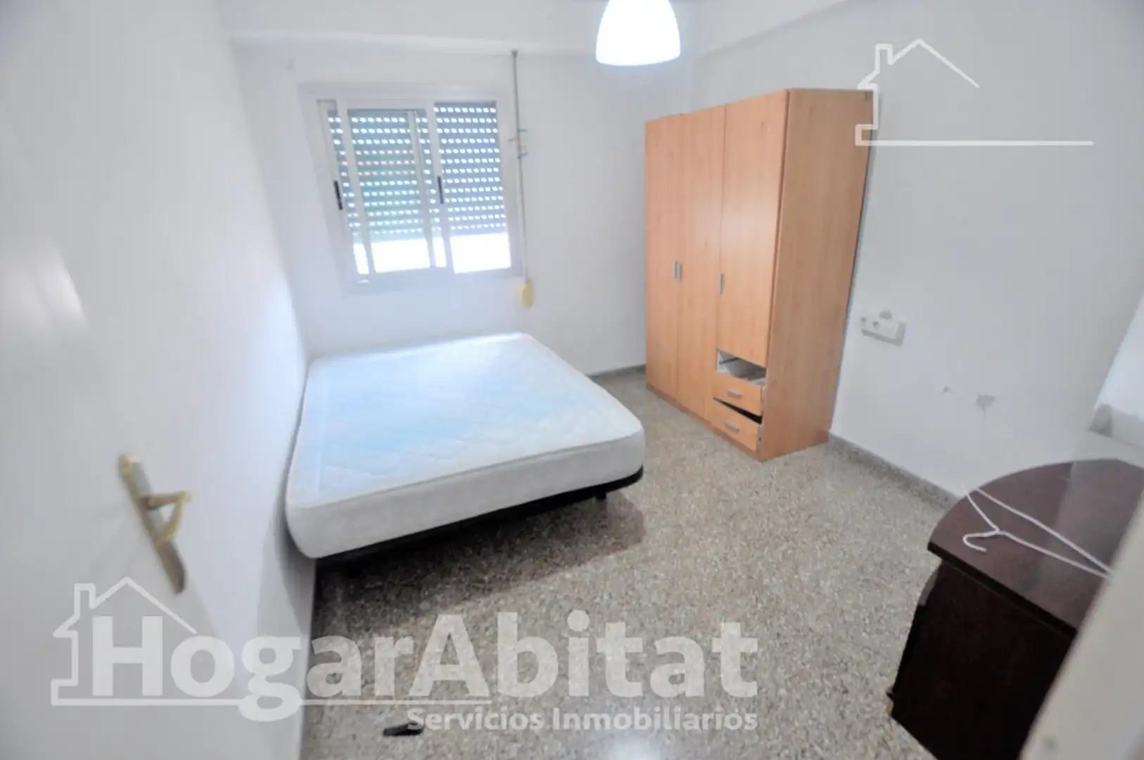 Bedroom of Flat for sale in Mislata  with Balcony