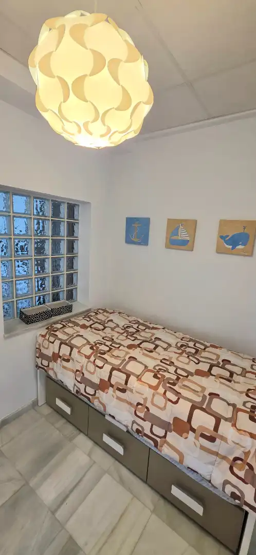 Dormitori de Apartament de lloguer en Torrox amb Aire condicionat, Calefacció i Terrassa