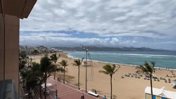 Vista exterior de Piso en venta en Isleta - Puerto - Guanarteme
