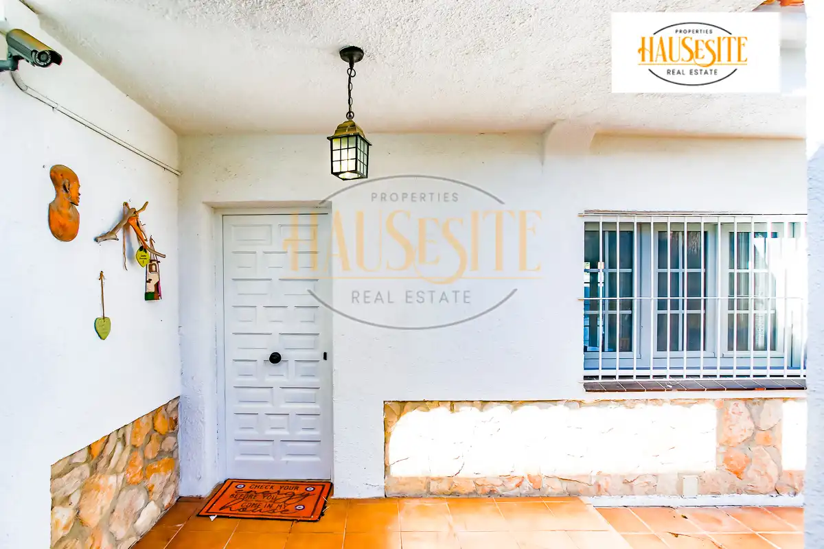 Vista exterior de Casa o chalet en venta en Sant Pere de Ribes con Aire acondicionado, Calefacción y Jardín privado