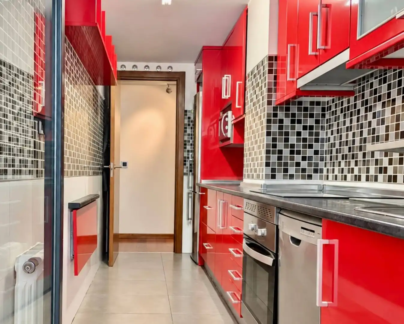 Cocina de Piso en venta en Madrid con Calefacción, Jardín privado y Parquet