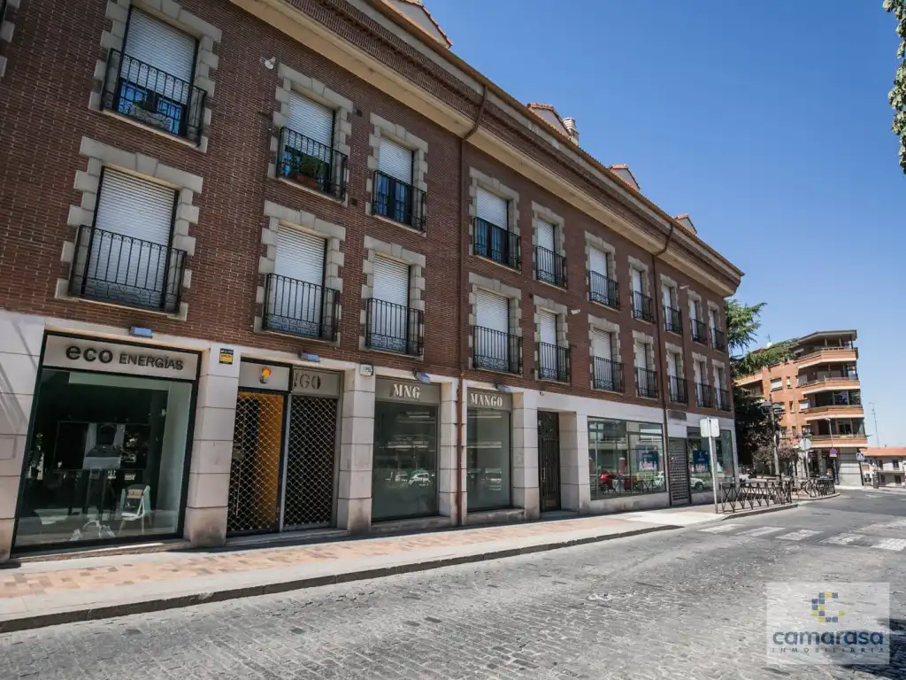 Flat for rent in Paseo Dos De Mayo, 2, Centro