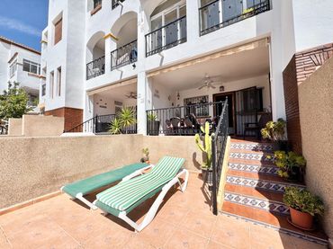 Apartament amb balcó de lloguer a Orihuela Costa