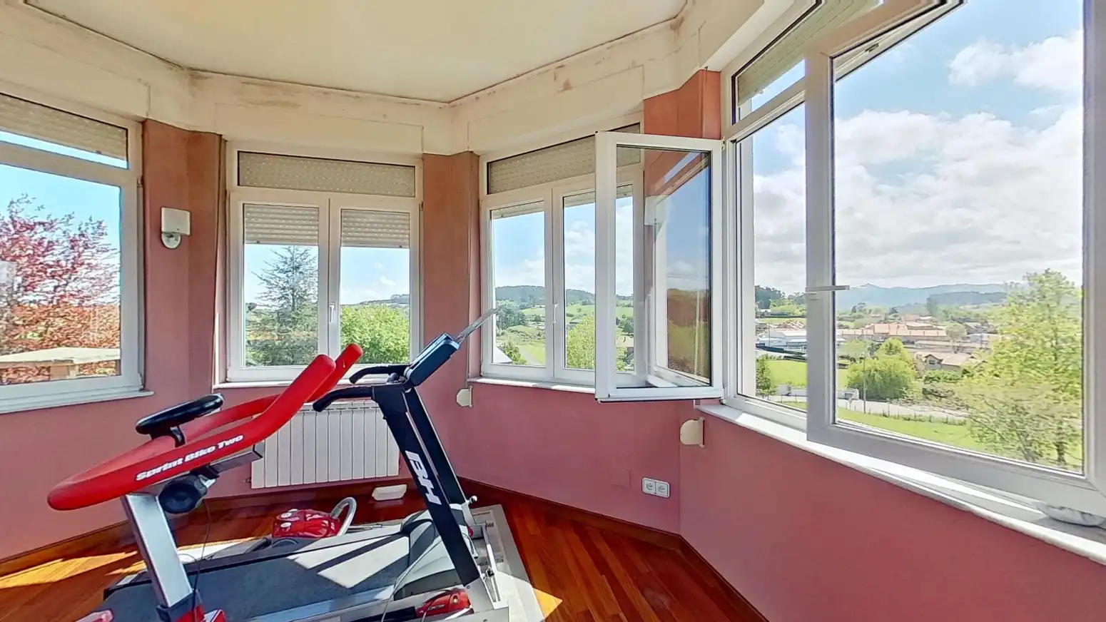 Habitación de Casa o chalet en venta en Reocín con Calefacción, Jardín privado y Terraza
