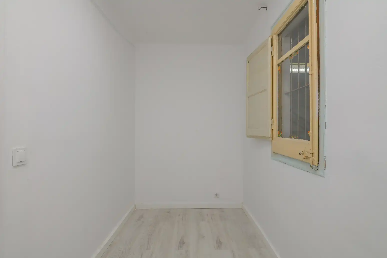 Dormitori de Pis en venda en L'Hospitalet de Llobregat amb Parquet