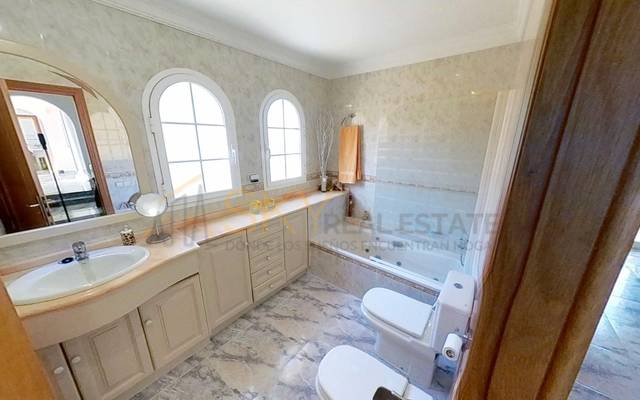 Casa-chalet en Venta en Carrer del Cigne en Badia Blava - Badia Gran - Tolleric