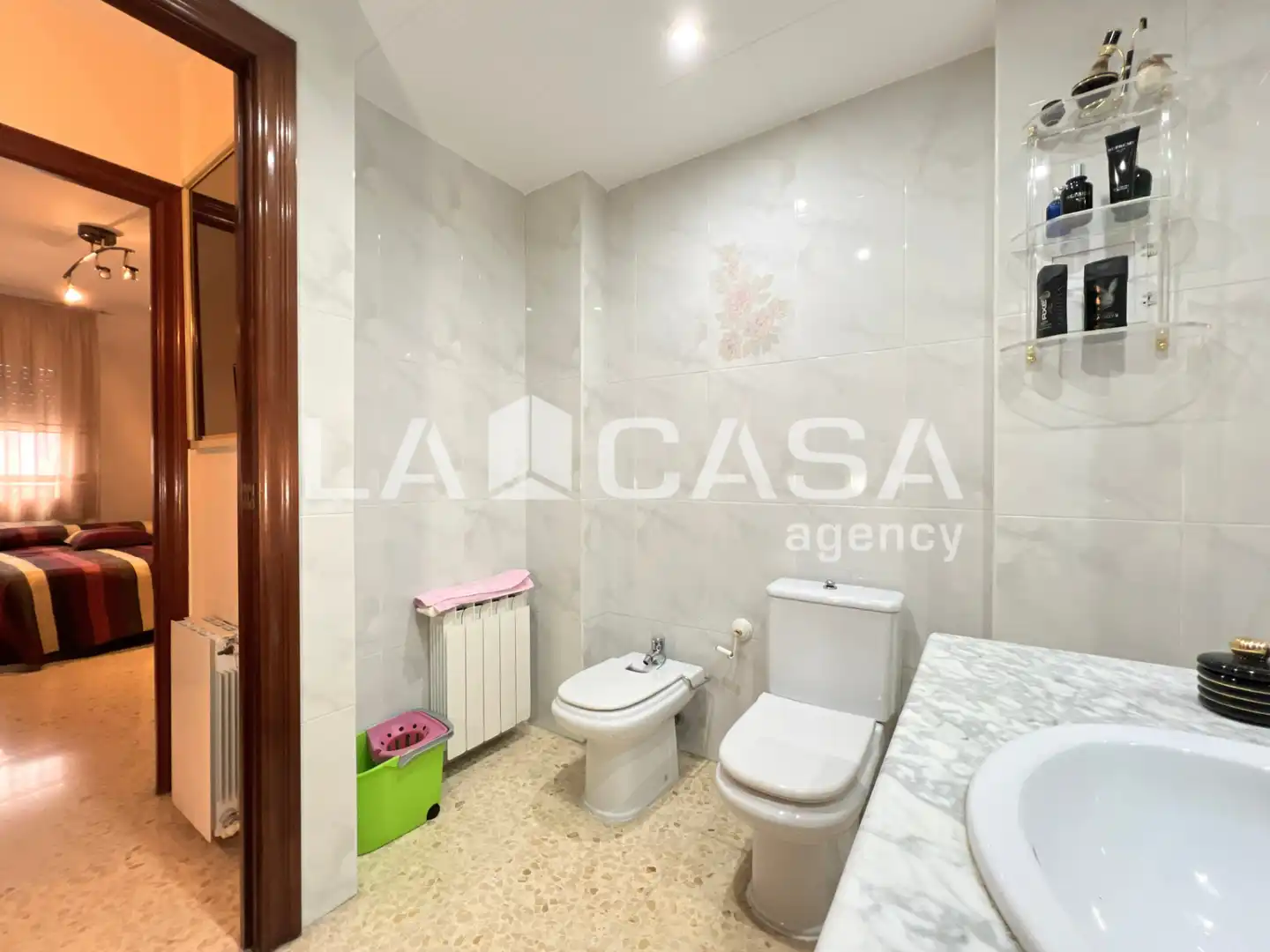 Maisonette zum Verkauf in Badalona mit Terrasse