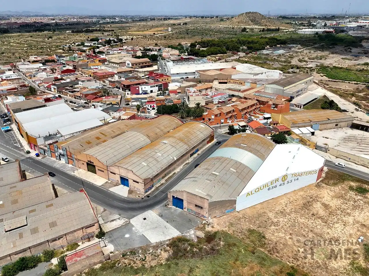 Außenansicht von Fabrikhallen zum Verkauf in Cartagena