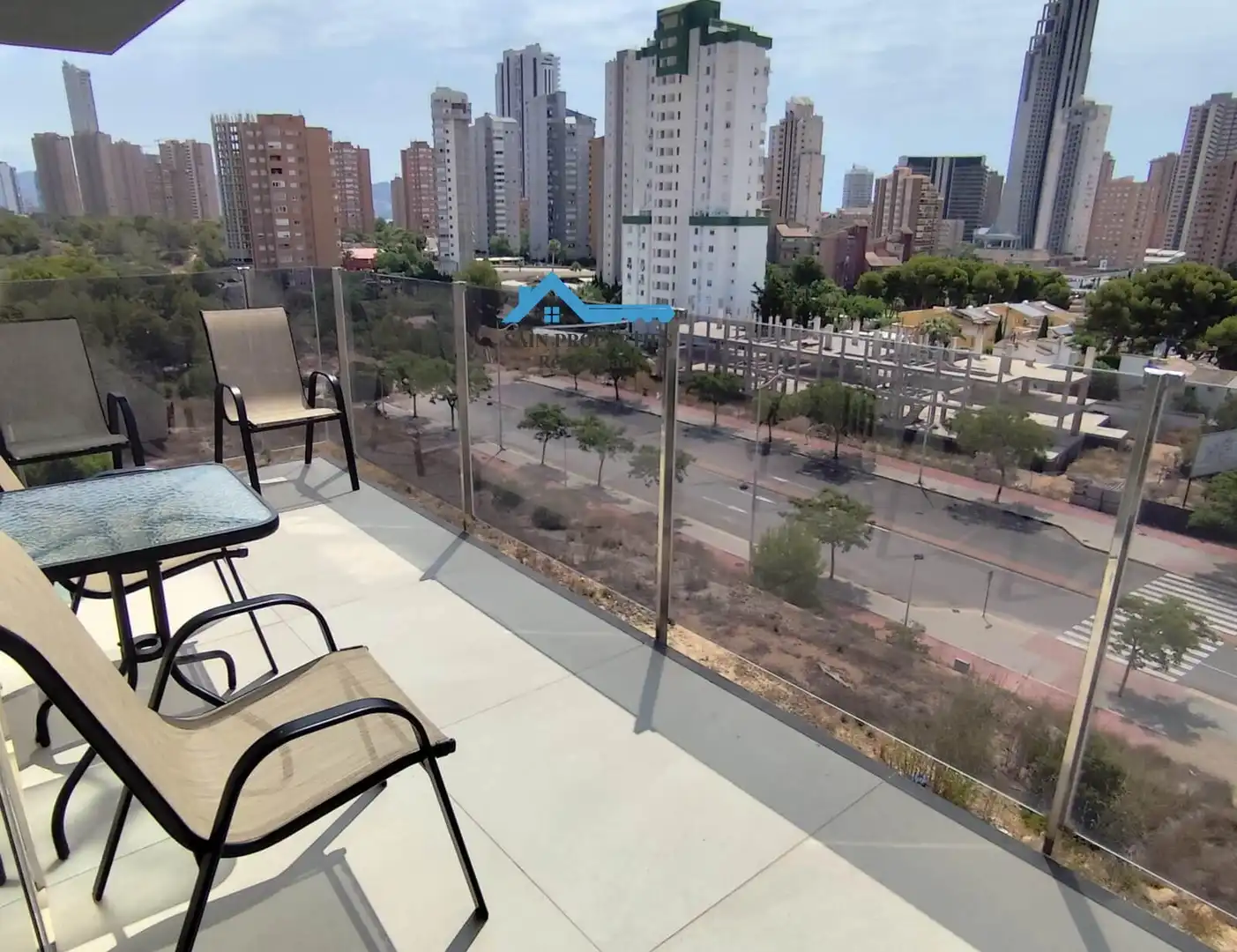 Mini appartamento con terrazza in vendita a Cala de Finestrat