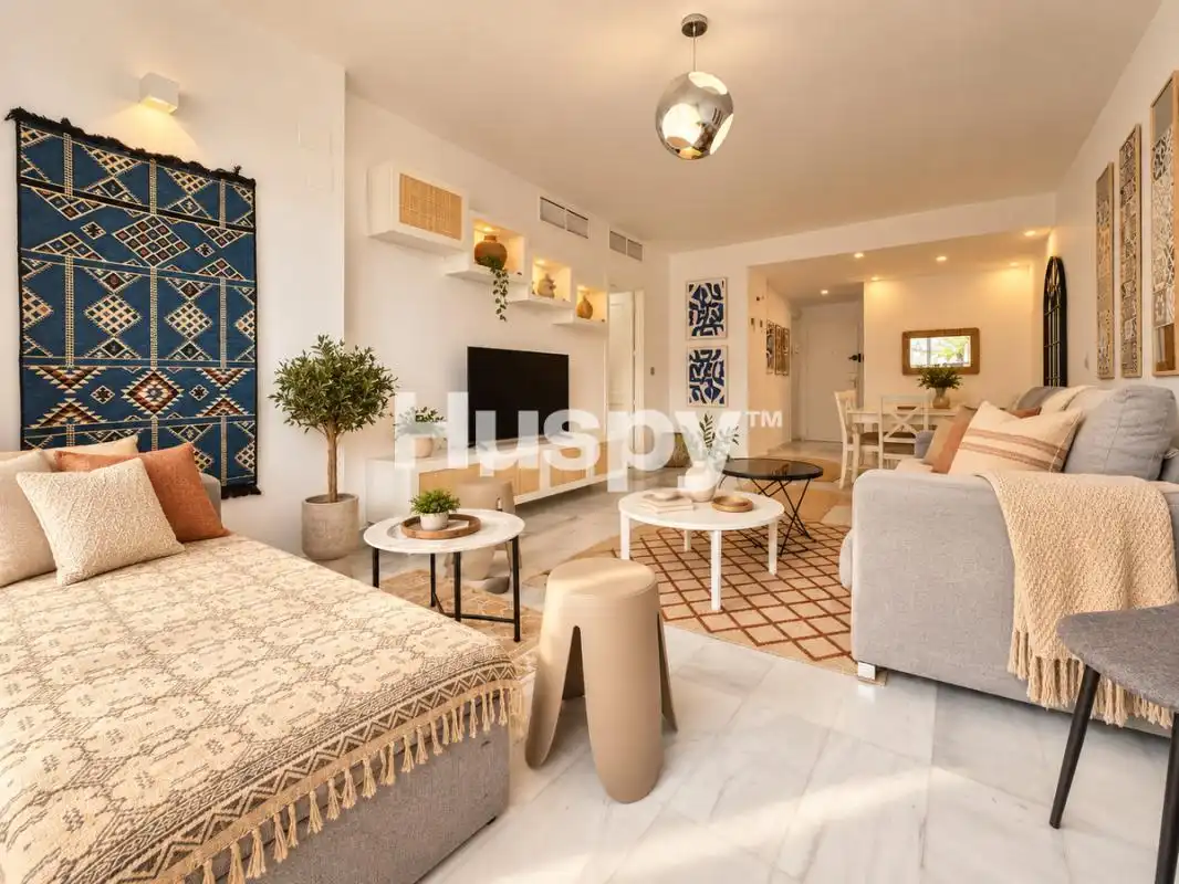 Flat for sale in Marbella, Málaga