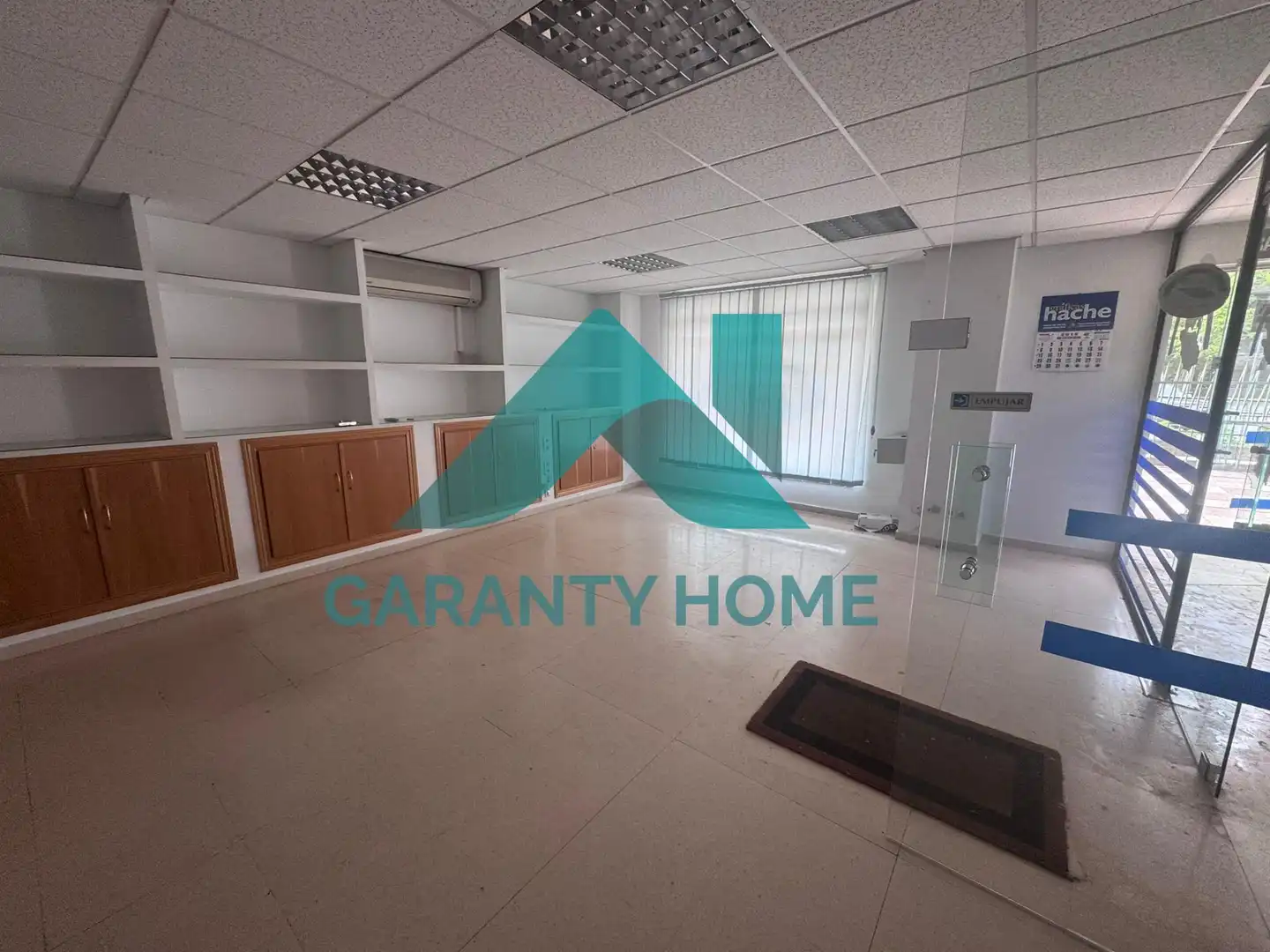 Office for rent in Cáceres  with Air Conditioner and Heating