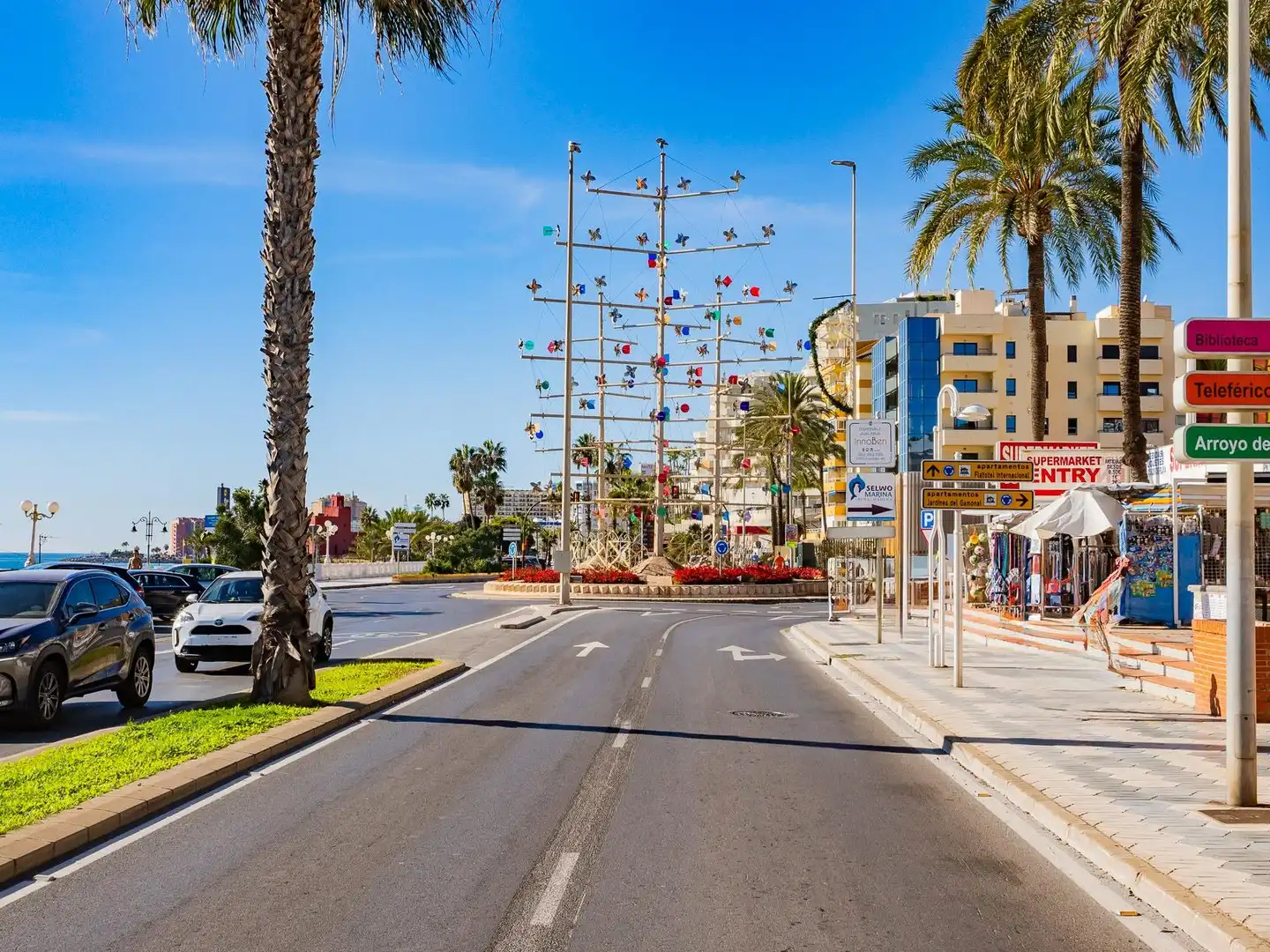Vista exterior de Estudio en venta en Benalmádena con Terraza y Amueblado