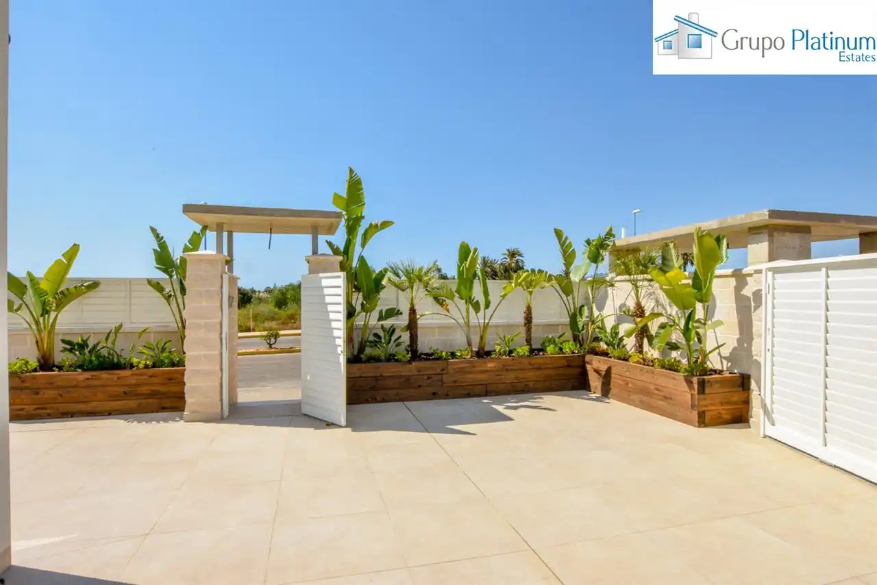 Detached house with pool for sale in Cala Marqués, imagen 5