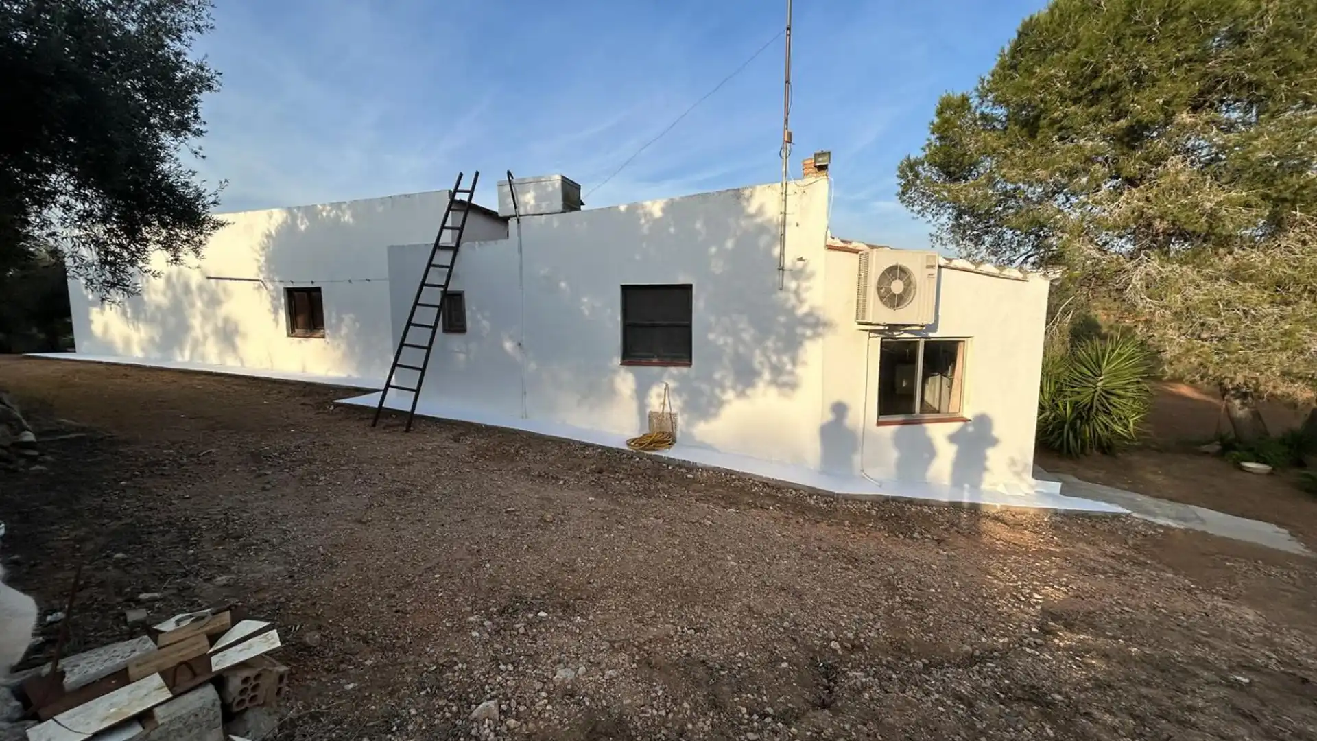 Exterior view of Country homes for sale in Masdenverge