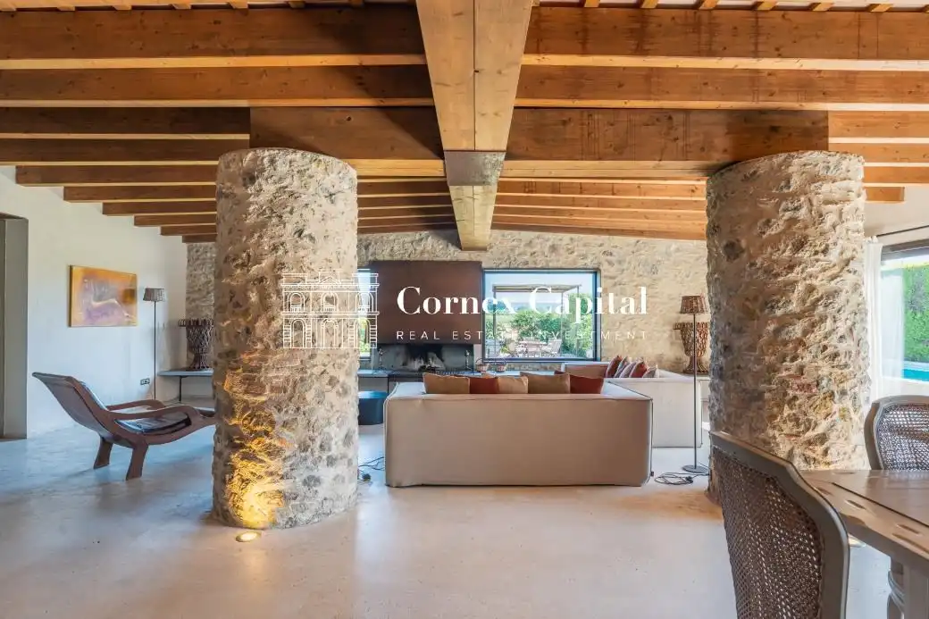Sala d'estar de Casa o xalet de lloguer en Pals amb Jardí privat, Terrassa i Piscina