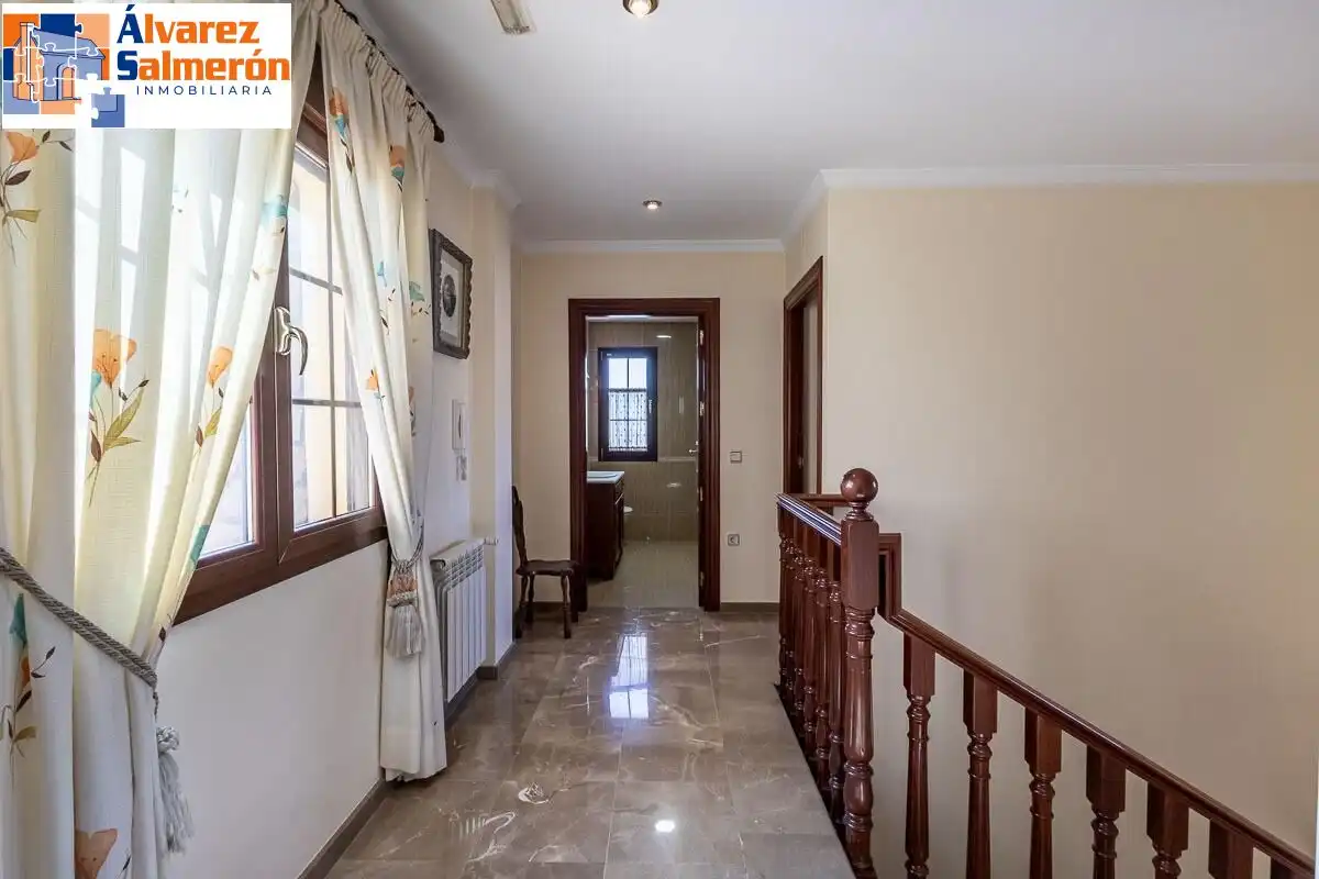 Casa con jardín en venta en Calle MARIANA PINEDA, imagen 40