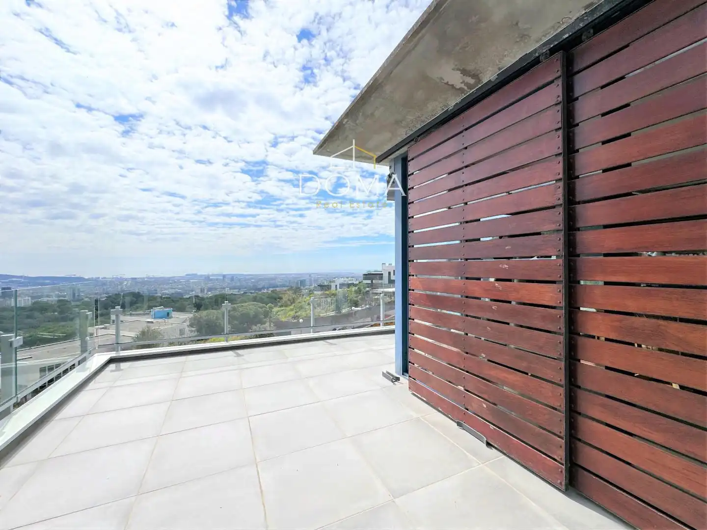 Terraza de Casa o chalet en venta en Barcelona con Aire acondicionado, Calefacción y Jardín privado