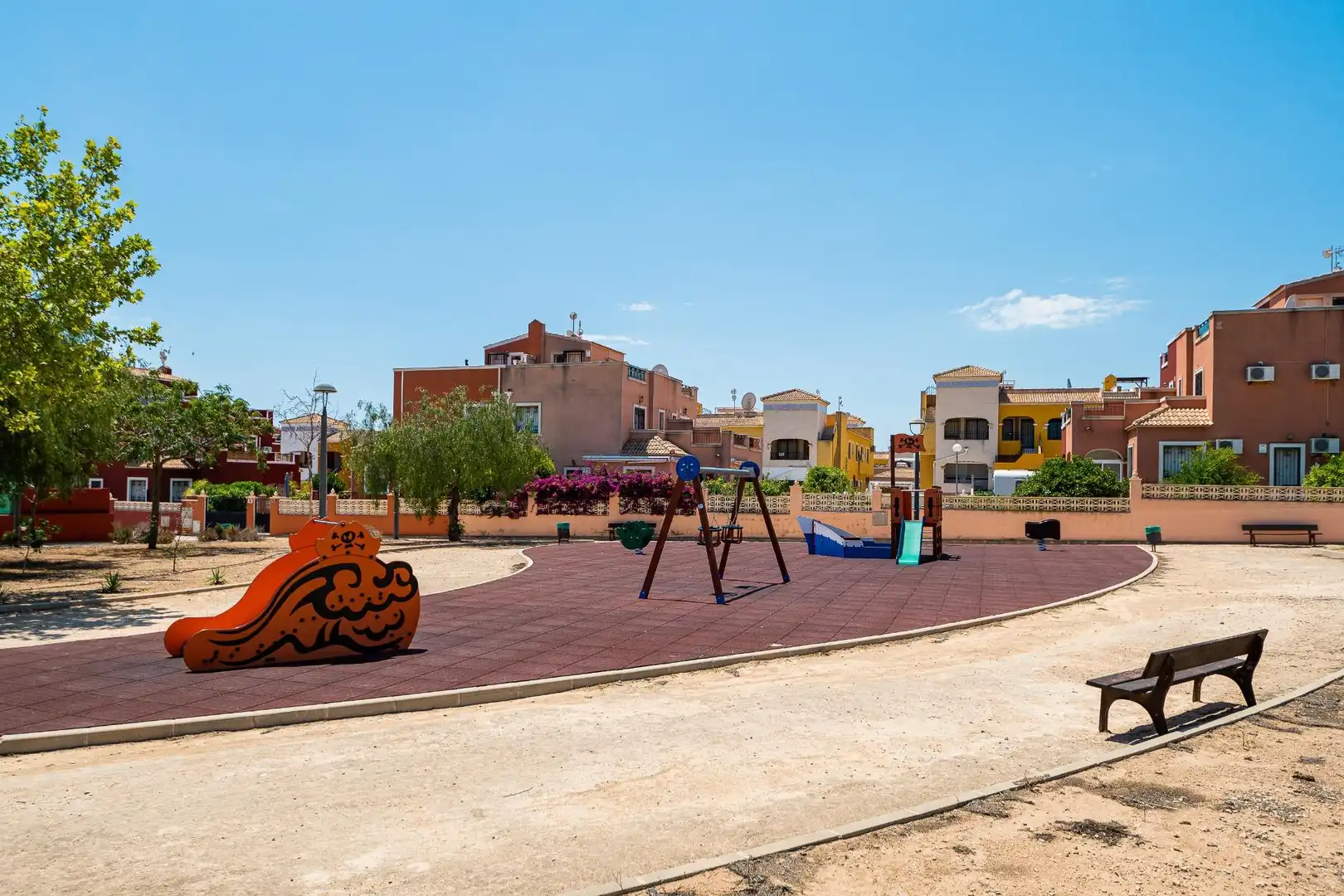 Vista exterior de Casa o xalet en venda en Los Montesinos amb Aire condicionat, Terrassa i Piscina