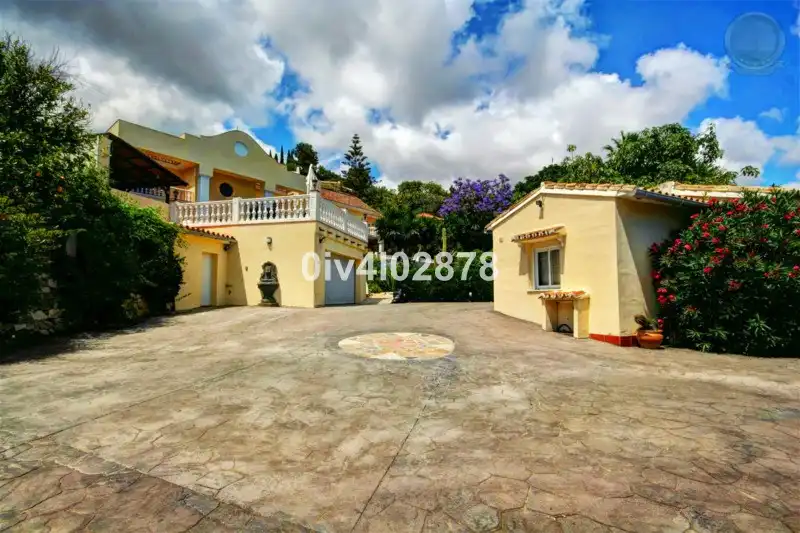 Casa a schiera in vendita a Benalmádena pueblo, imagen 2