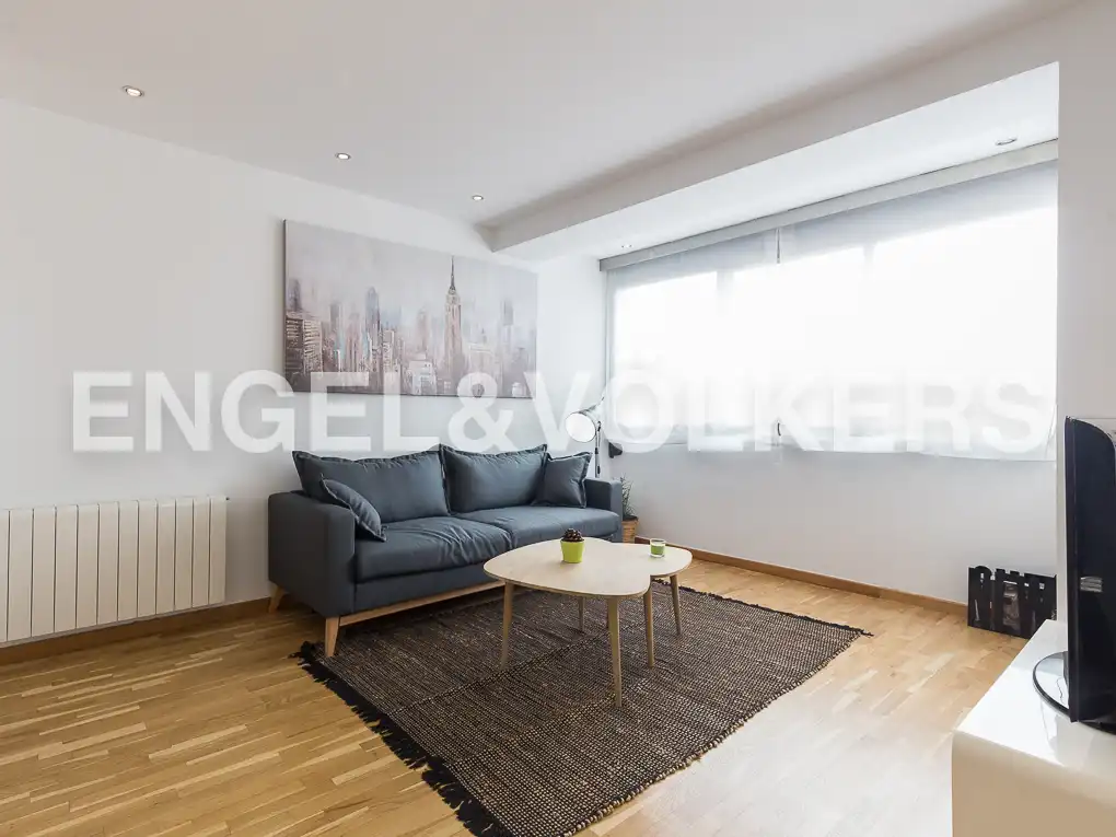 Sala d'estar de Àtic de lloguer en Valencia amb Aire condicionat, Calefacció i Parquet