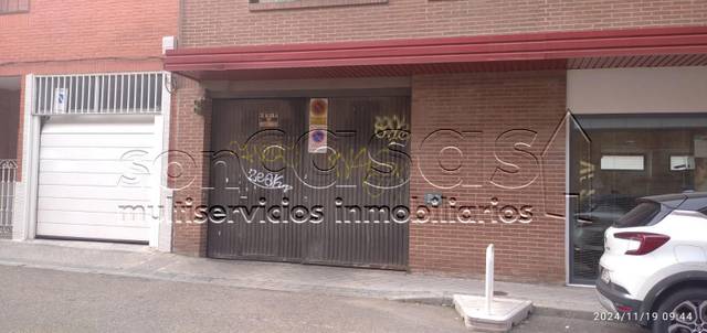 Garaje en Venta en Jerez de Los Caballeros en Casco Histórico de Barajas