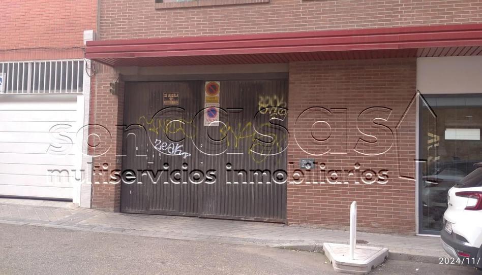Foto 1 de Garatge en venda a Jerez de Los Caballeros, Casco Histórico de Barajas, Madrid